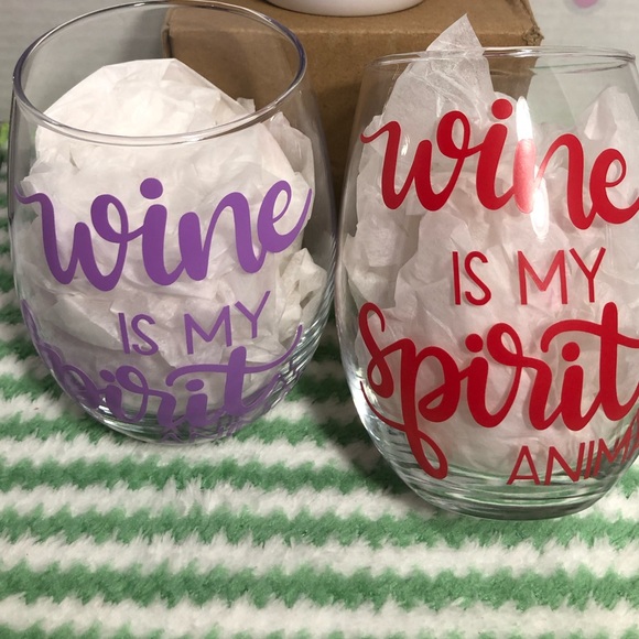 2- New-WINE GLASS***WINE IS MY SPIRIT ANIMAL
Handmade - Picture 4 of 4
